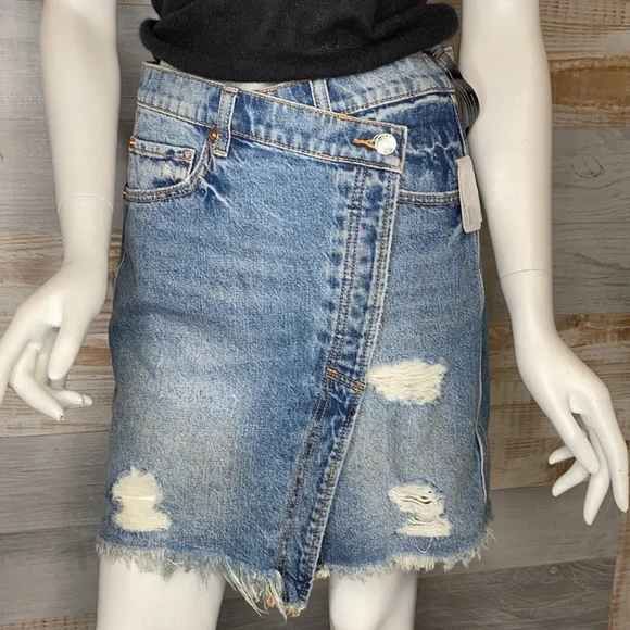 Free People Parker Denim Wrap Skirt size 27/4 - Picture 1 of 8